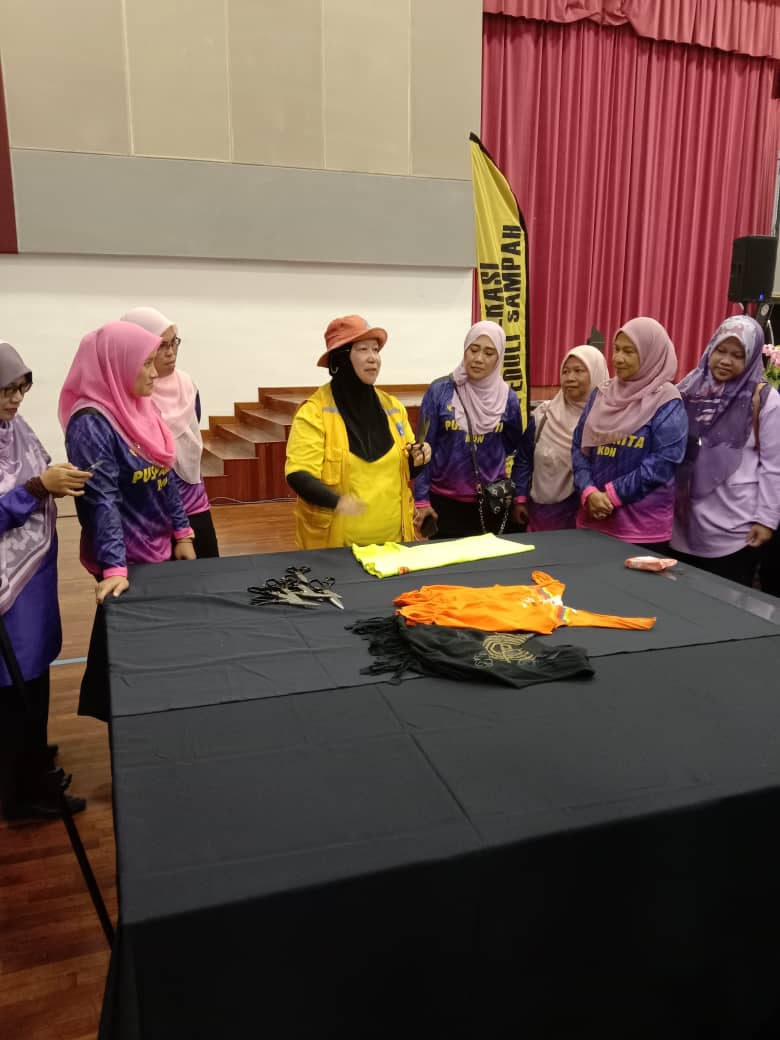 PROGRAM BICARA SURI