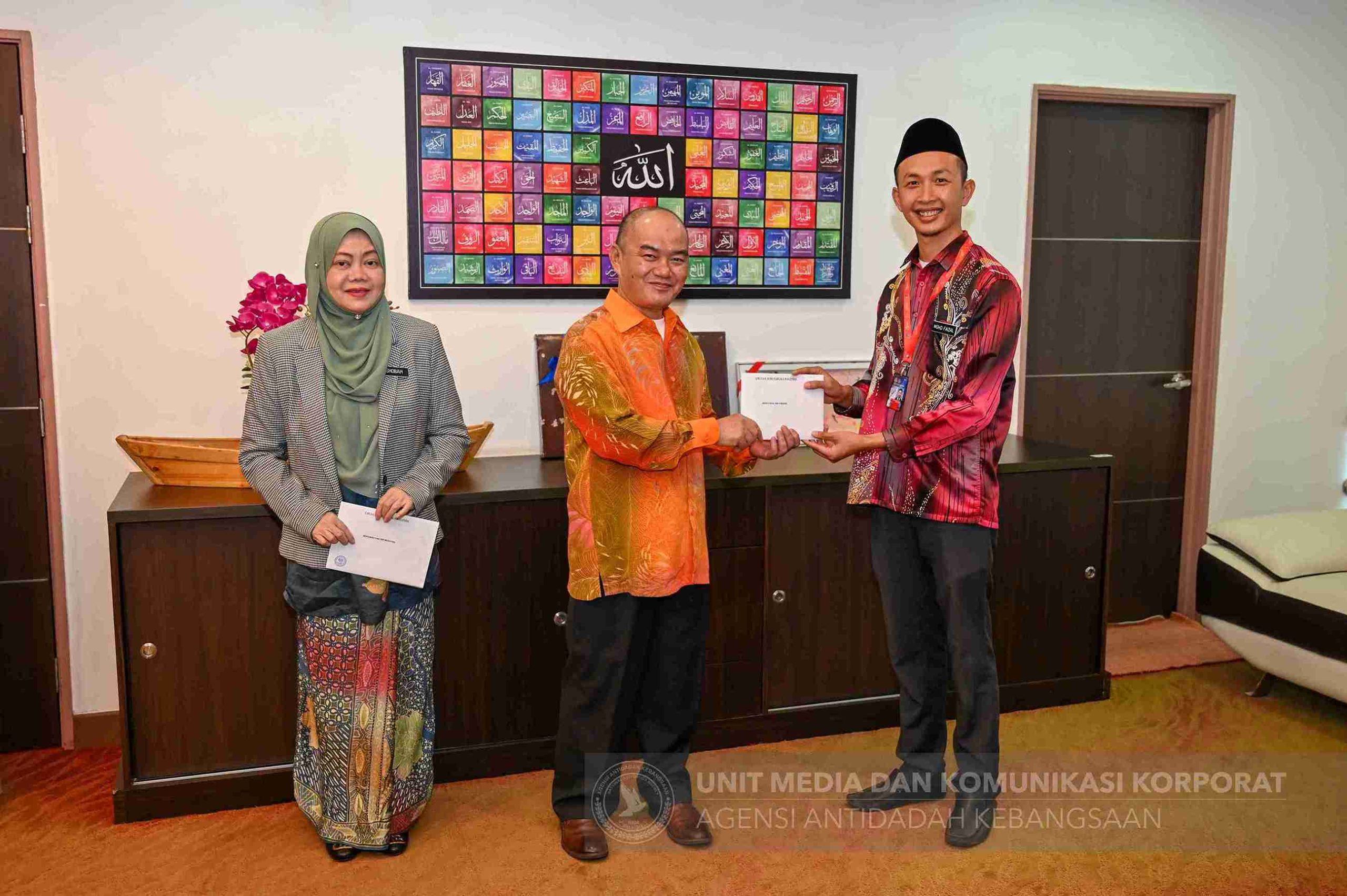 Tahniah dan Selamat Bertugas Kepada Sembilan Pegawai AADK
